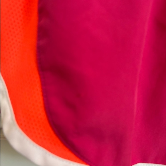 NIKE Dri-Fit Tempo Shorts pink medium - Picture 5 of 5